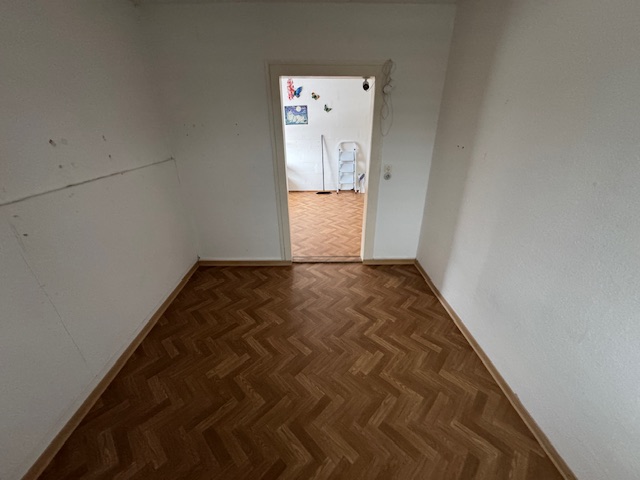 483-32-QS11.JPG